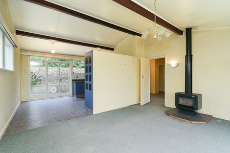 Photo of property in 2 Walter Street, The Glen, Dunedin, 9011