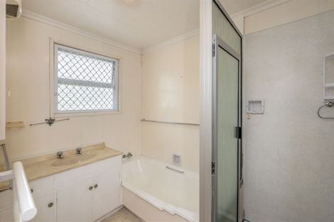 Photo of property in 34 Marlborough Street, Levin, 5510