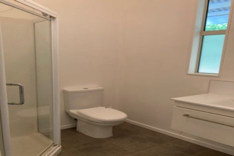 Photo of property in 2/39 Onslow Road, Khandallah, Wellington, 6035