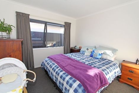 Photo of property in 13 Ragley Way, Rolleston, 7615