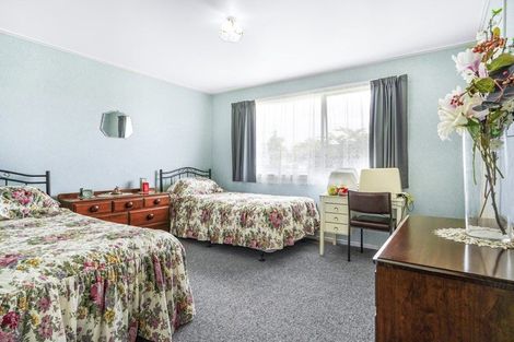 Photo of property in 4 Totara Drive, St Andrews, Hamilton, 3200