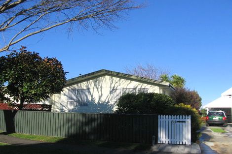 Photo of property in 81 Apollo Parade, Milson, Palmerston North, 4414