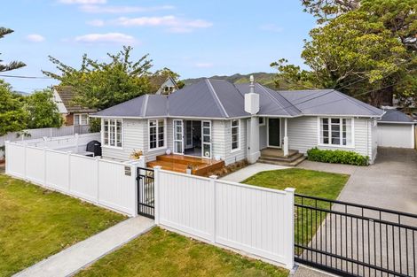 Photo of property in 8 Avalon Crescent, Avalon, Lower Hutt, 5011