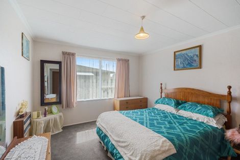 Photo of property in 1/17 Nyoli Street, Northcote, Christchurch, 8052
