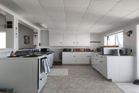 Photo of property in 463 Pukehina Parade, Pukehina, Te Puke, 3189