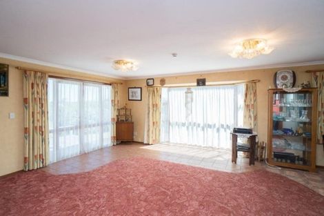 Photo of property in 317 South Road, Hawera, 4610