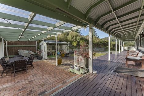 Photo of property in 8f Sierra Way, Blue Mountains, Upper Hutt, 5371