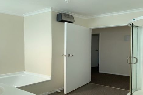 Photo of property in 7a Birch Street, Johnsonville, Wellington, 6037