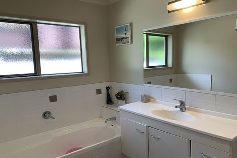 Photo of property in 2 Ashgrove Place, Ohauiti, Tauranga, 3112