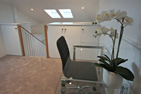 Photo of property in 2 Footscray Avenue, Te Aro, Wellington, 6011