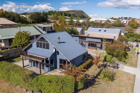 Photo of property in 137 Plantation Road, Wanaka, 9305