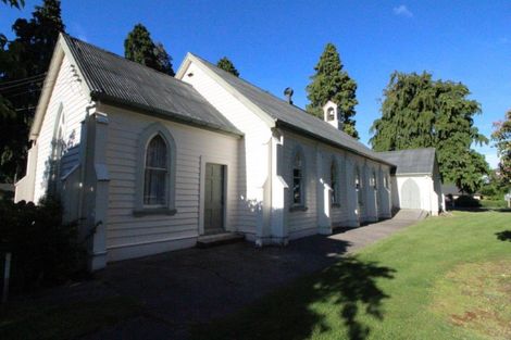 Photo of property in 5 Laura Street, Kelston, Auckland, 0602