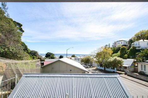 Photo of property in 124a Shakespeare Road, Bluff Hill, Napier, 4110