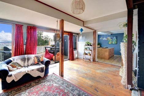 Photo of property in 51 Easther Crescent, Kew, Dunedin, 9012
