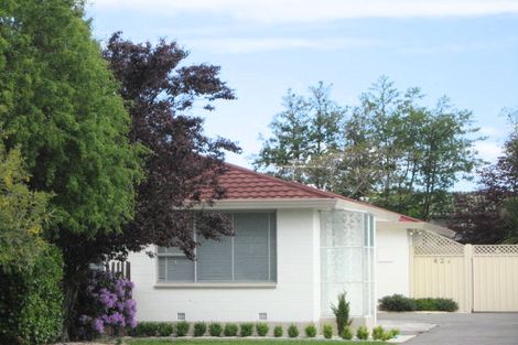 Photo of property in 1/42 Prestons Road, Redwood, Christchurch, 8051