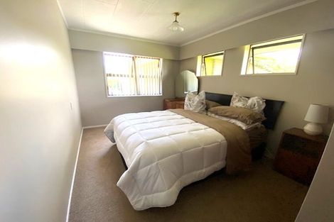 Photo of property in 2 Tyndall Grove, Matua, Tauranga, 3110