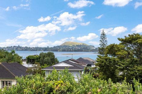 Photo of property in 3/64 Hattaway Avenue, Bucklands Beach, Auckland, 2012