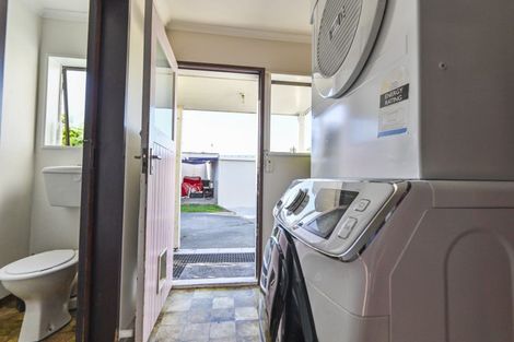 Photo of property in 204 Flaxmere Avenue, Flaxmere, Hastings, 4120