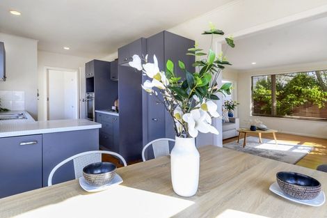 Photo of property in 64a Kings Avenue, Matua, Tauranga, 3110