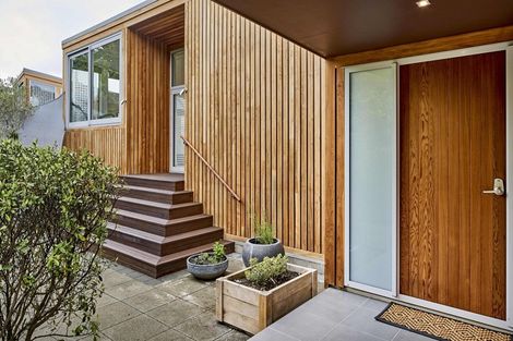 Photo of property in 16c Signallers Grove, Strathmore Park, Wellington, 6022