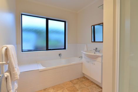 Photo of property in 34 Tauraroa Road, Maungakaramea, Whangarei, 0178