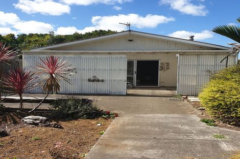 Photo of property in 115 Awhitu Road, Karioitahi, Waiuku, 2683