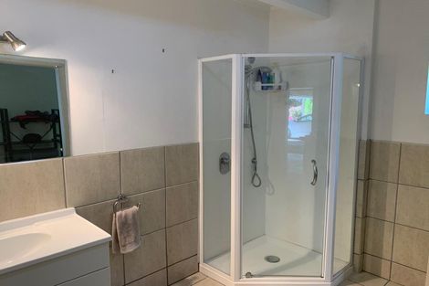 Photo of property in 3 Tinopai Road, Titirangi, Auckland, 0604