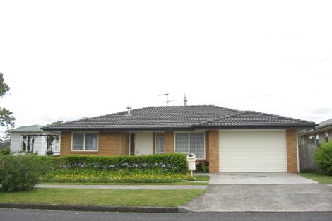 Photo of property in 15 Albert Street, Pukekohe, 2120