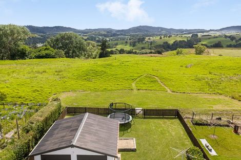 Photo of property in 28 Bickerstaffe Road, Maungaturoto, 0520