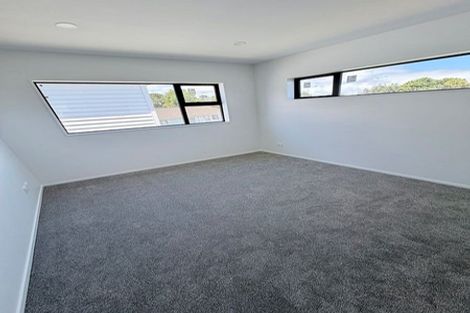 Photo of property in 8 Sharland Avenue, Manurewa, Auckland, 2102