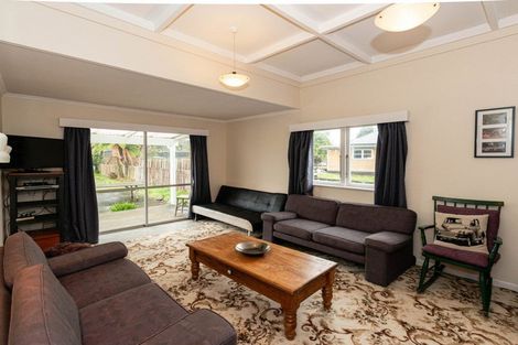 Photo of property in 1 Pitt Street, Raetihi, 4632