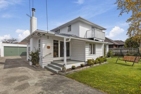 Photo of property in 13 Whites Line West, Woburn, Lower Hutt, 5010