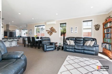 Photo of property in 42 Ocean Breeze Drive, Waihi Beach, 3611