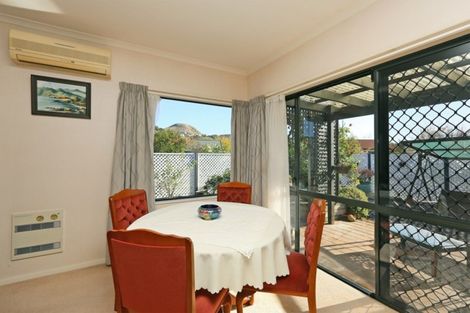 Photo of property in 11 Beaufort Place, Taradale, Napier, 4112