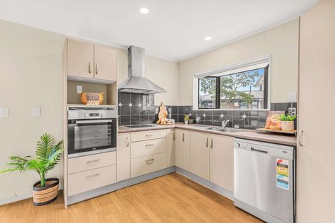 Photo of property in 589b Maunganui Road, Mount Maunganui, 3116