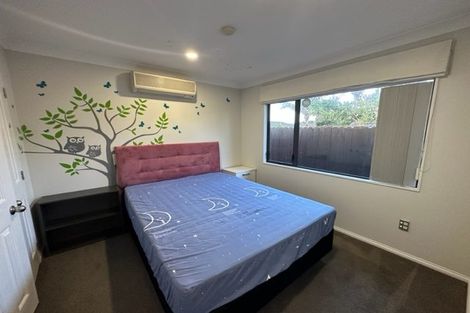 Photo of property in 14 Annalong Road, Dannemora, Auckland, 2016