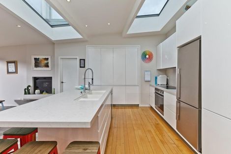 Photo of property in 45 Dominion Street, Takapuna, Auckland, 0622