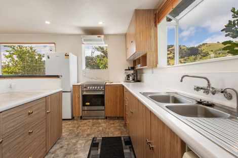 Photo of property in 10 Takamatua Beach Road, Takamatua, Akaroa, 7581
