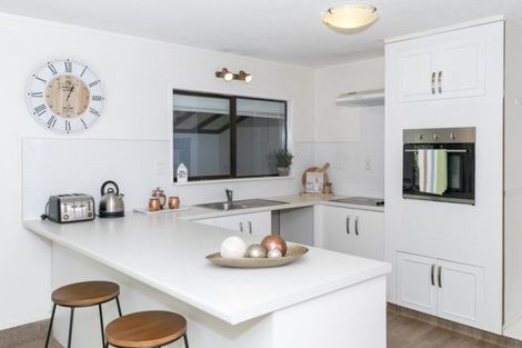 Photo of property in 8 Opoia Road, Hamilton East, Hamilton, 3216