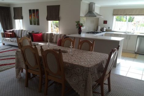 Photo of property in 64 Toscana Drive, Karaka, Papakura, 2113