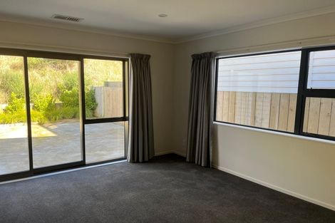 Photo of property in 59 Melksham Drive, Churton Park, Wellington, 6037