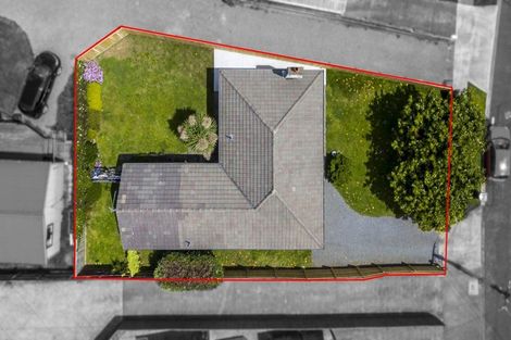 Photo of property in 19 Sheridan Crescent, Trentham, Upper Hutt, 5018