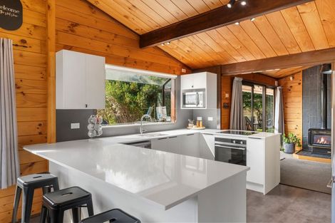 Photo of property in 73 Hyde Avenue, Richmond Heights, Taupo, 3330