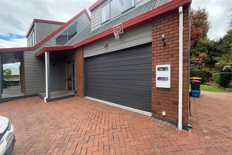 Photo of property in 23 Thelma Place, Lynmore, Rotorua, 3010