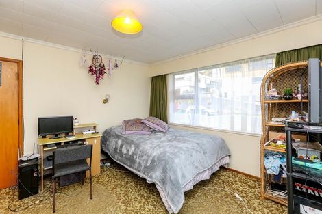 Photo of property in 20 Annandale Street, Lynmouth, New Plymouth, 4310