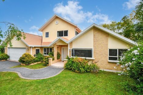 Photo of property in 15 Len Garlick Place, Pahurehure, Papakura, 2113