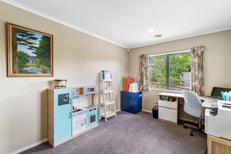 Photo of property in 7a Shrule Place, Huntington, Hamilton, 3210