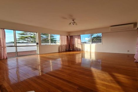 Photo of property in 38 Velma Road, Hillcrest, Auckland, 0627