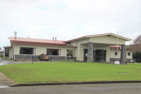 Photo of property in 1-3 Easton Street, Foxton, 4814