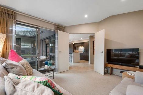 Photo of property in 87 Sandhurst Drive, Papamoa Beach, Papamoa, 3118